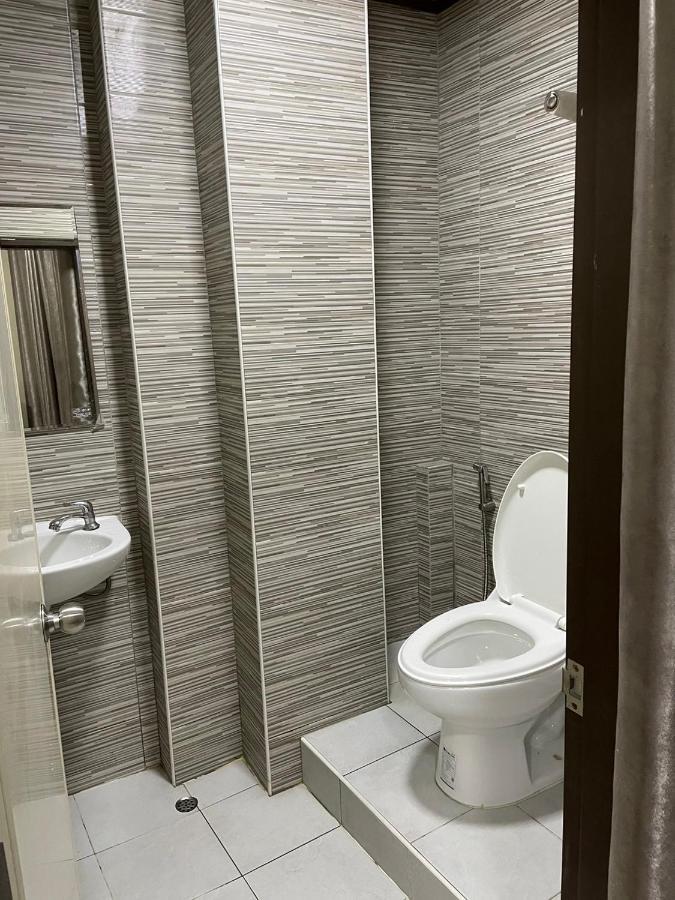 Hug Me Guesthouse Pattaya Εξωτερικό φωτογραφία